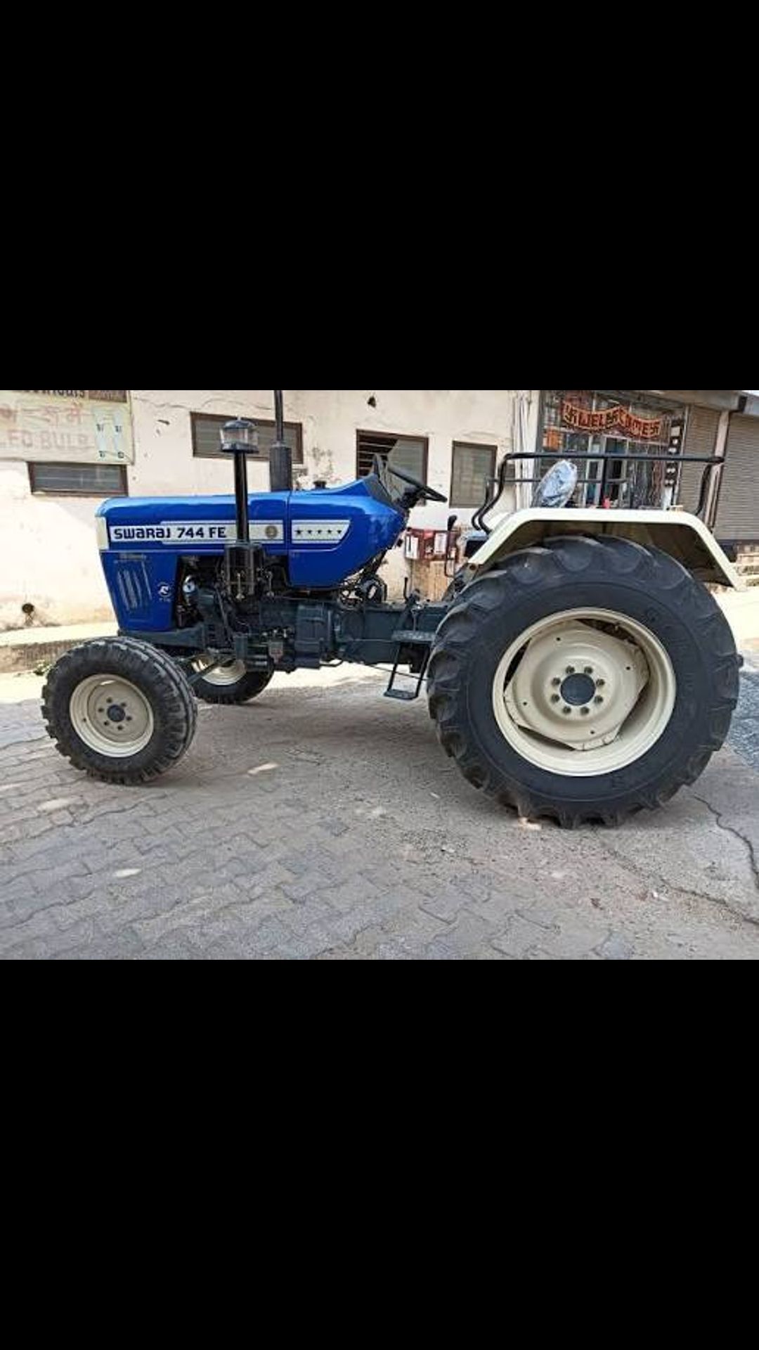 Swaraj 744 FE 3