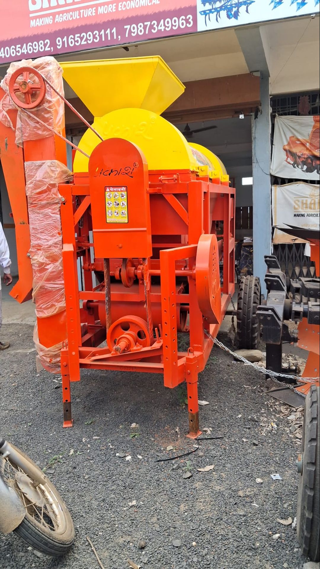 Makka (corn) Thresher 2